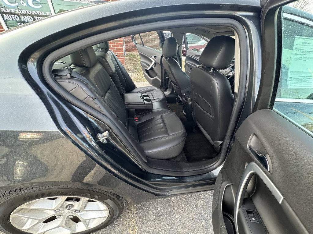 2016 Buick Regal Image 21