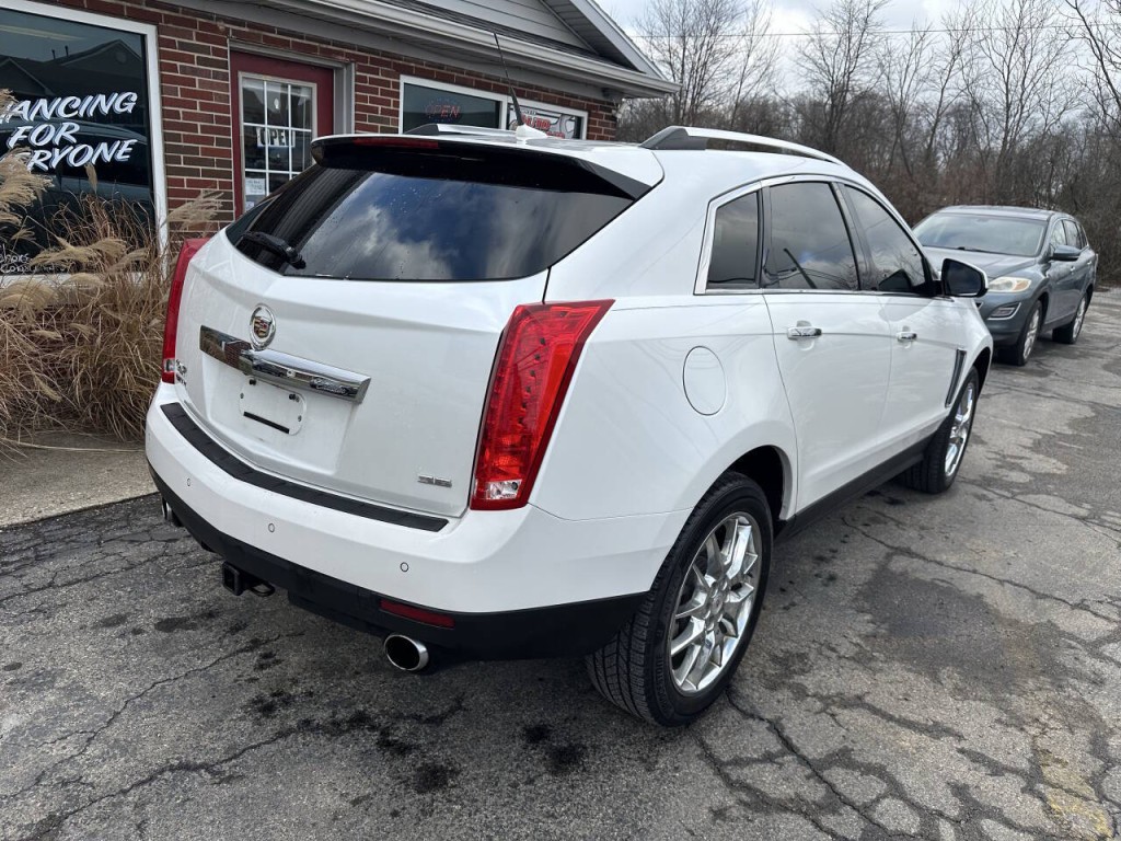 2013 Cadillac SRX Image 7
