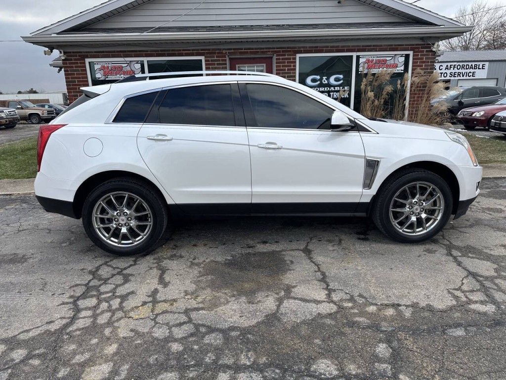 2013 Cadillac SRX Image 8