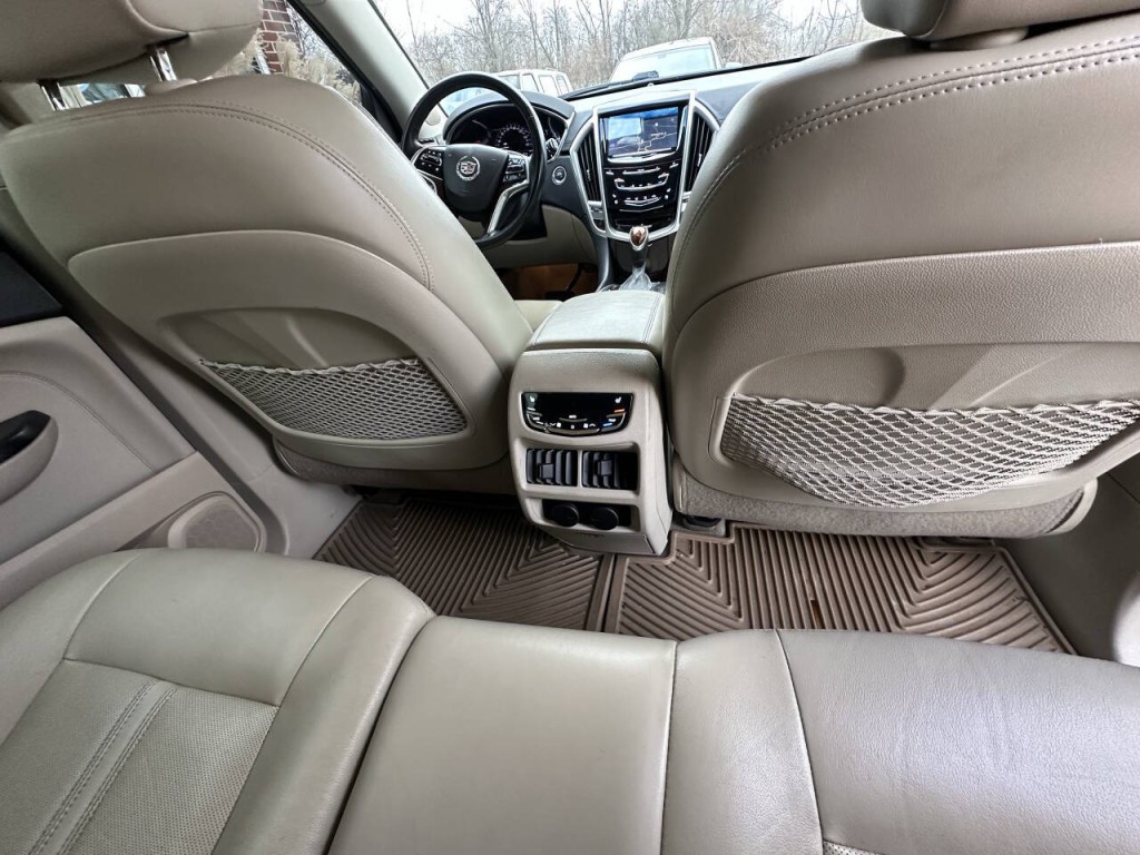 2013 Cadillac SRX Image 21