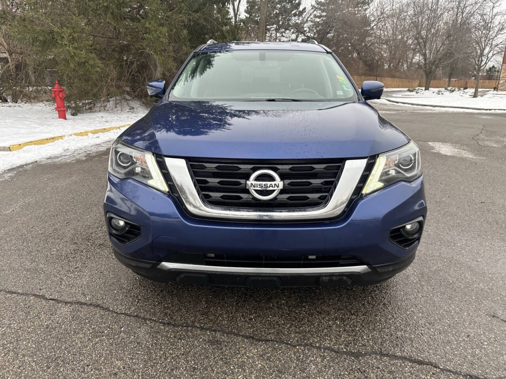 2017 Nissan Pathfinder Image 3