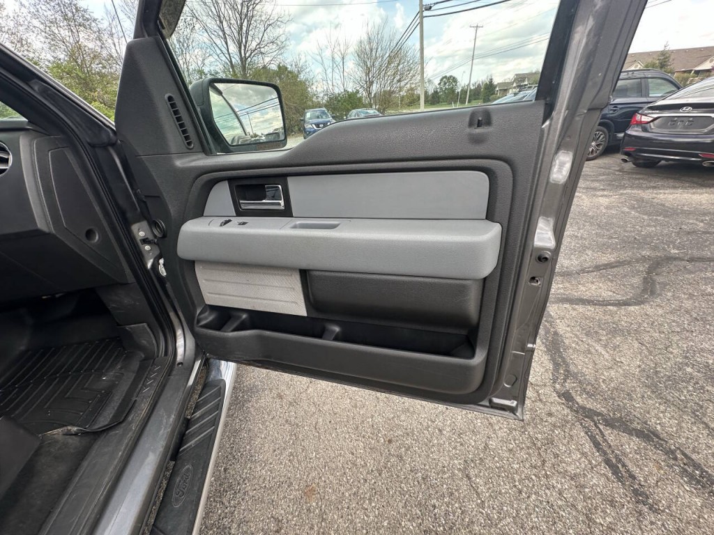 2013 Ford F-150 Image 38