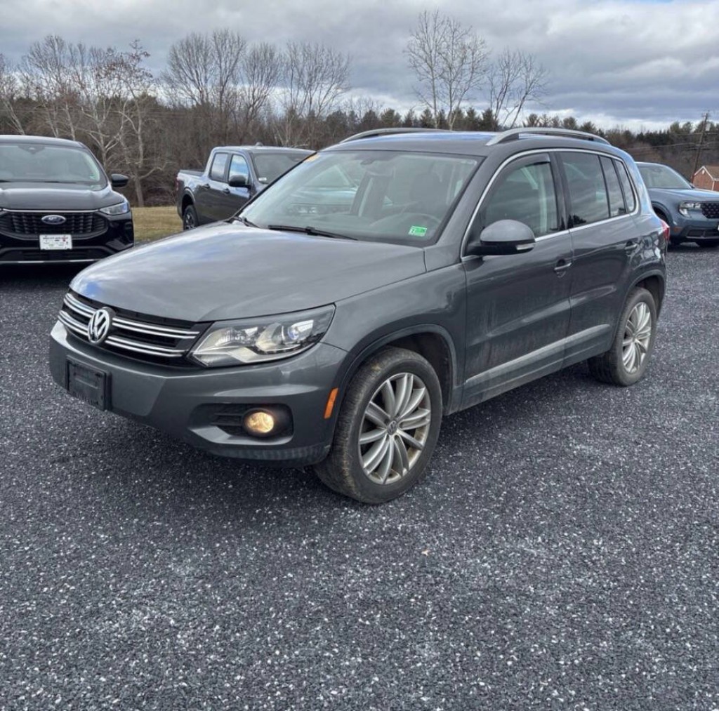 2016 Volkswagen Tiguan Image 1