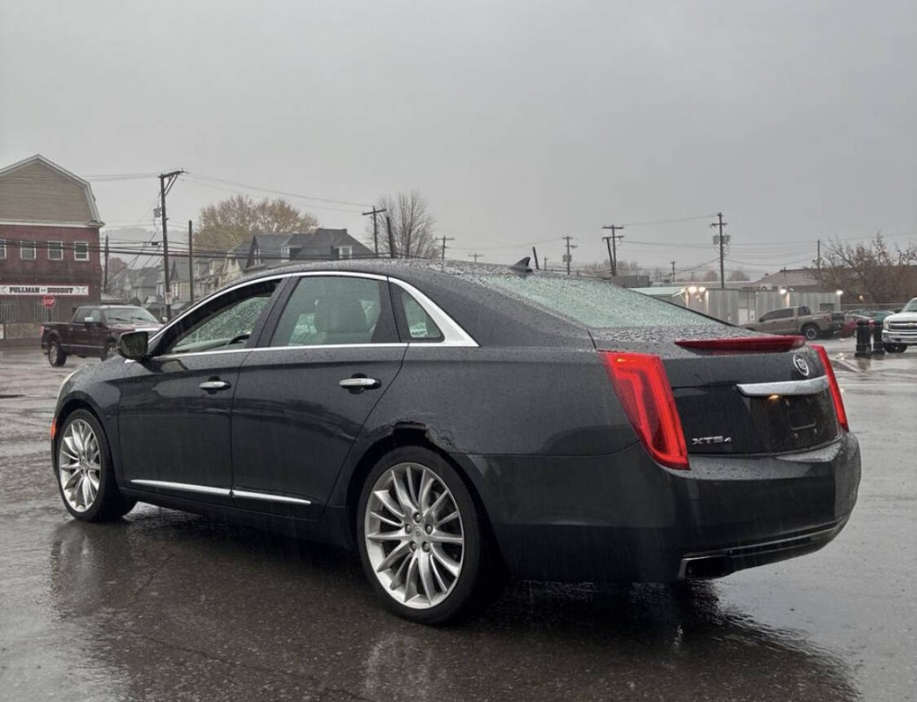 2013 Cadillac XTS Image 5