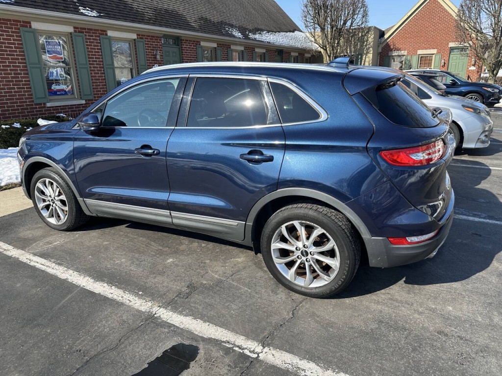 2014 Lincoln MKZ Image 9