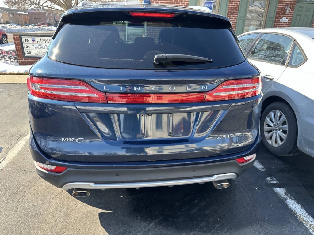 2014 Lincoln MKZ Image 10