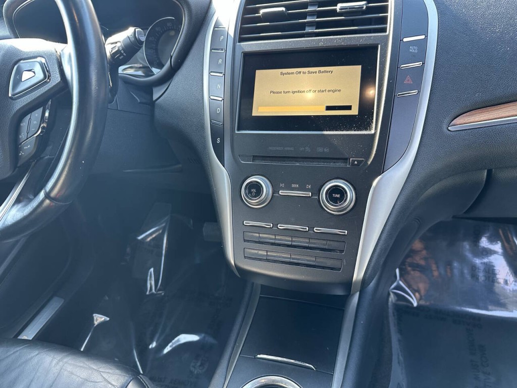 2014 Lincoln MKZ Image 19