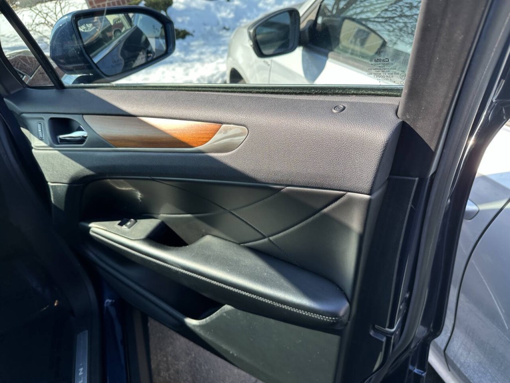 2014 Lincoln MKZ Image 21