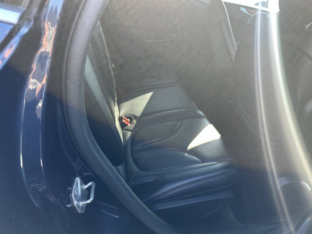 2014 Lincoln MKZ Image 22