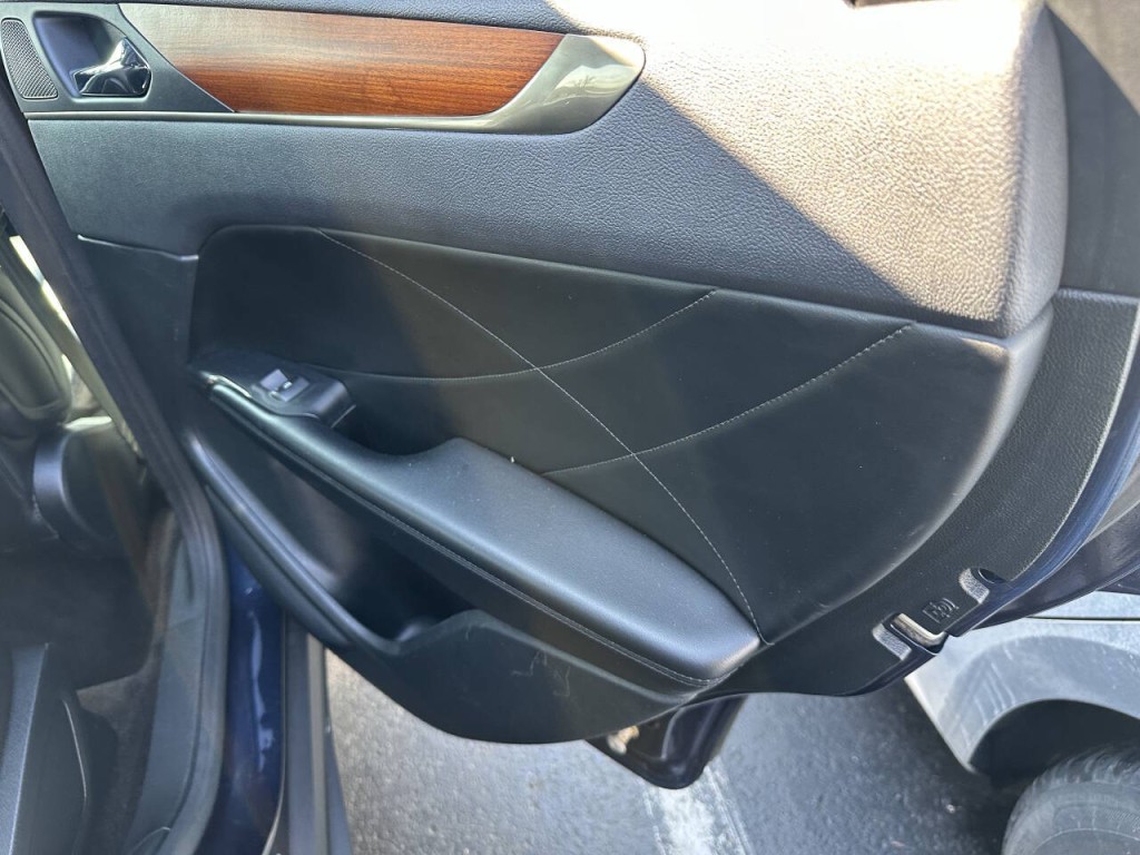 2014 Lincoln MKZ Image 23