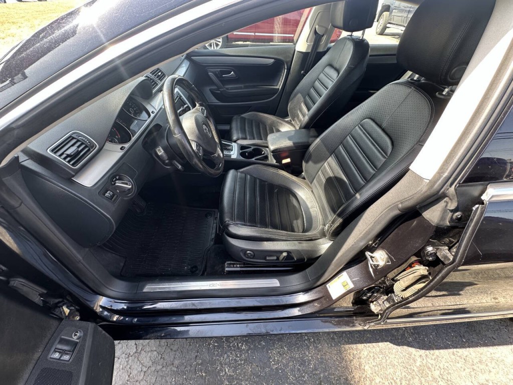 2013 Volkswagen CC Image 13