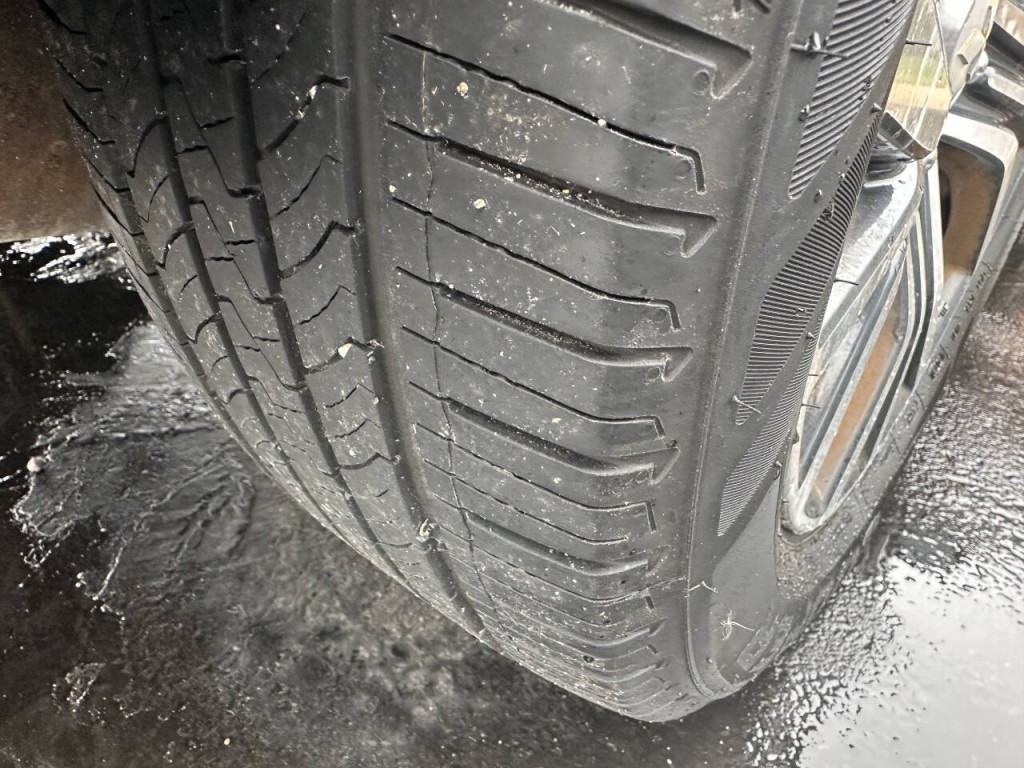 2016 Mitsubishi Outlander Image 25