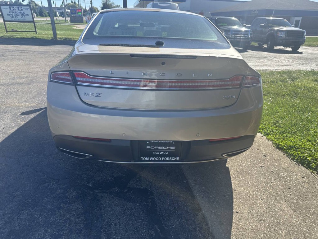 2017 Lincoln MKZ Image 6