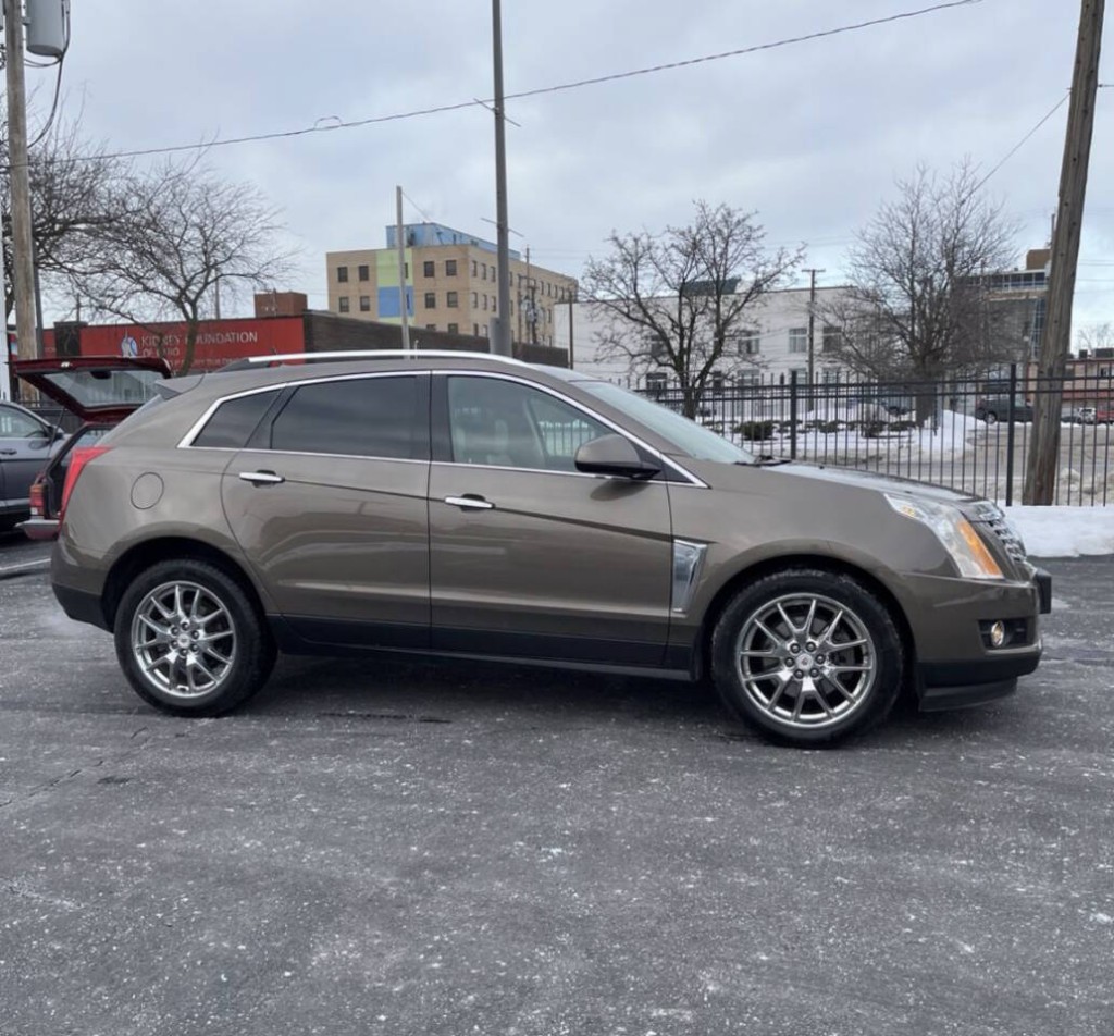 2014 Cadillac SRX Image 8