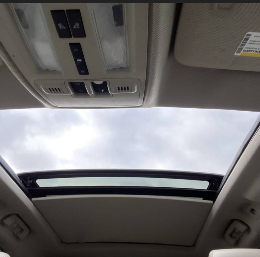 2014 Cadillac SRX Image 15