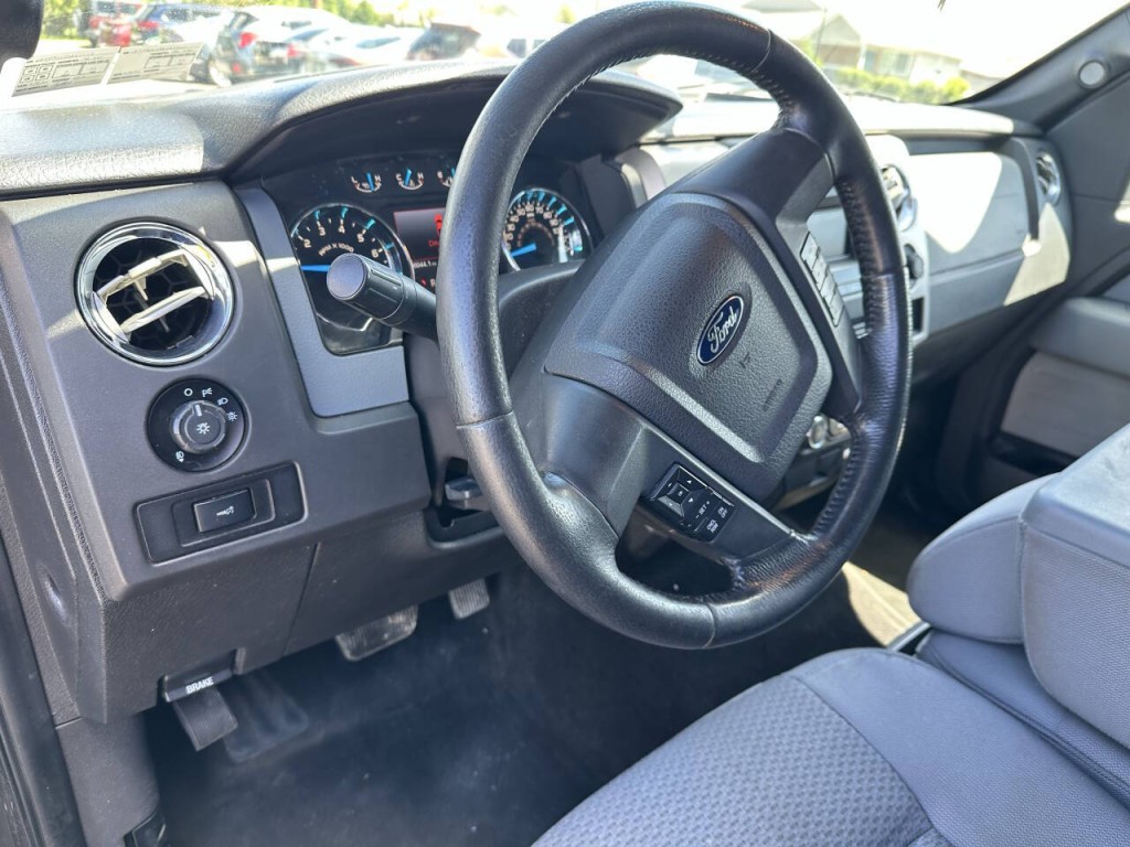 2012 Ford F-150 Image 12