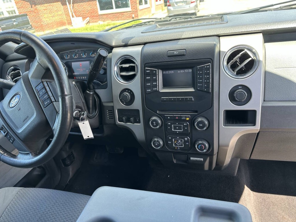 2012 Ford F-150 Image 17