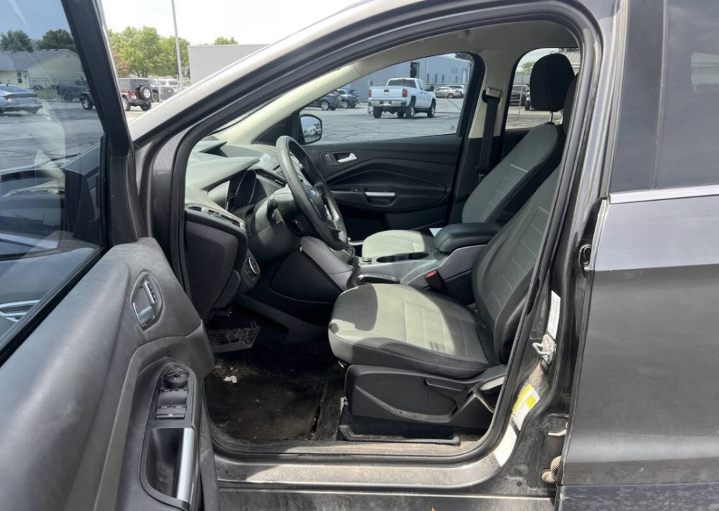 2015 Ford Escape Image 3