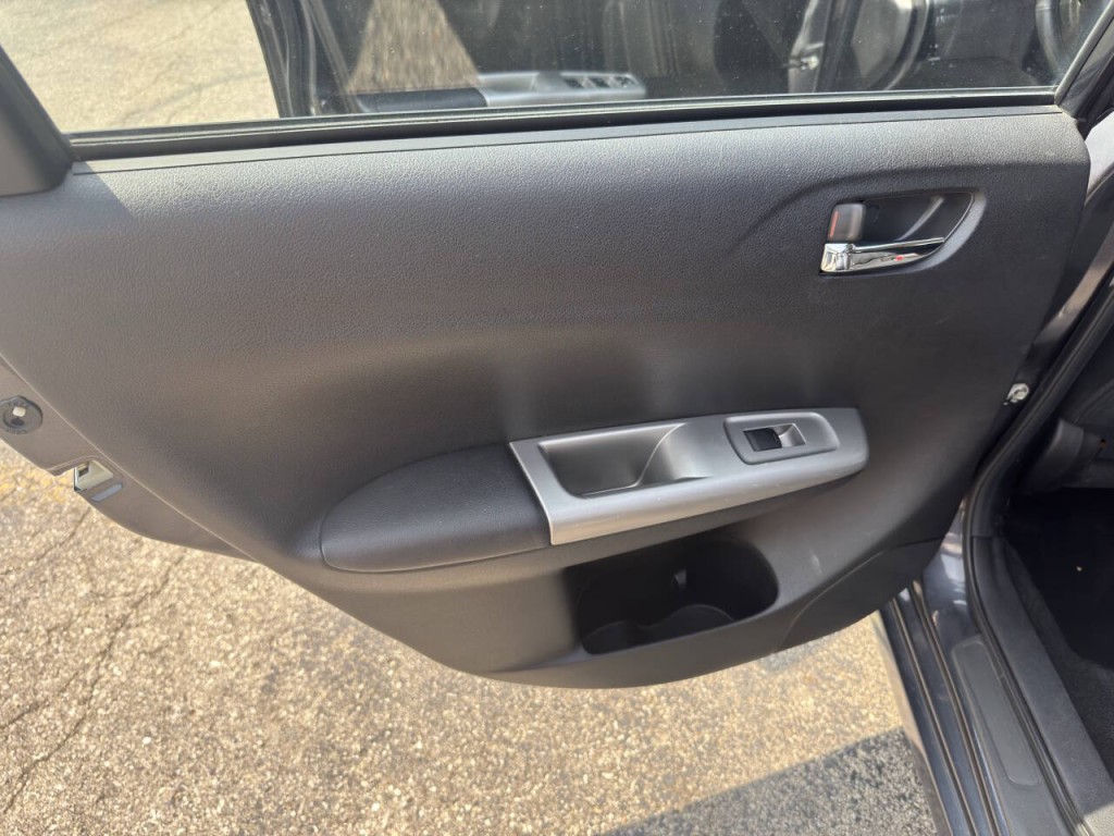 2010 Subaru Impreza Image 17