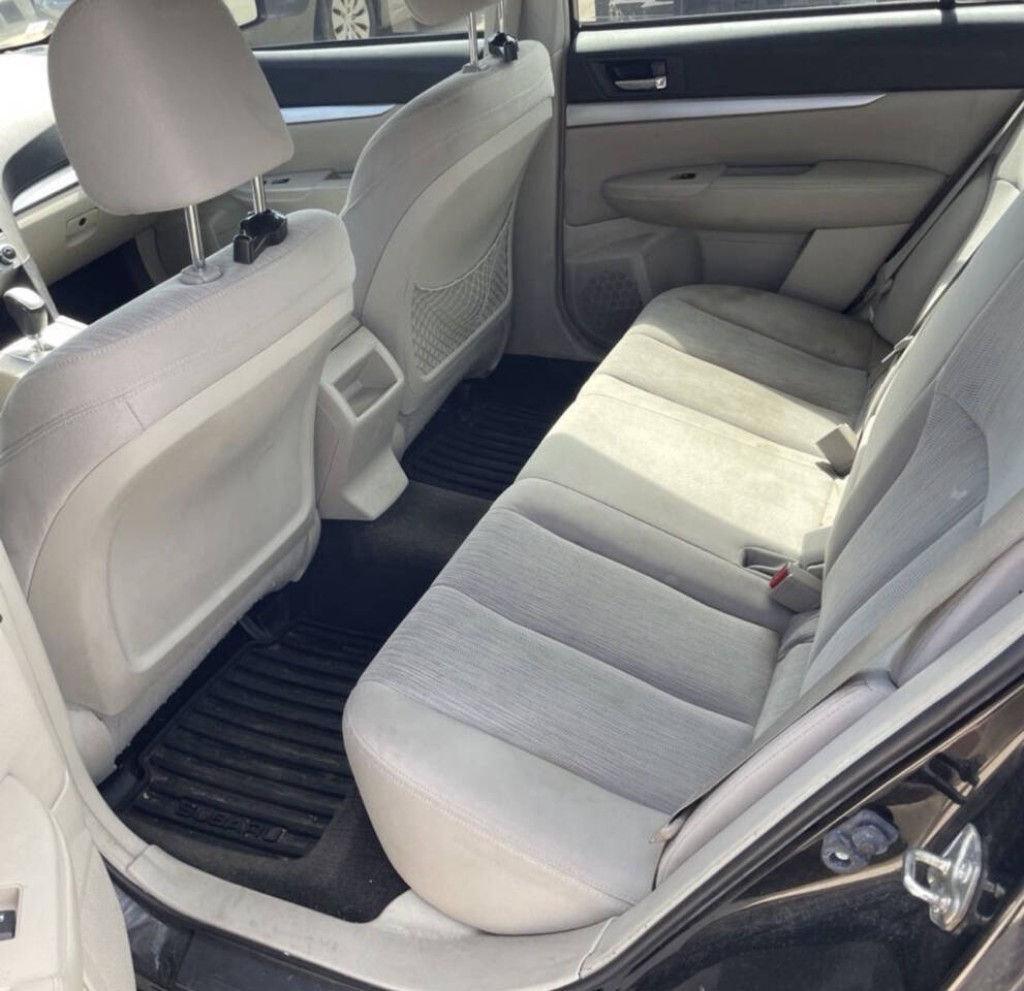 2014 Subaru Legacy Image 5