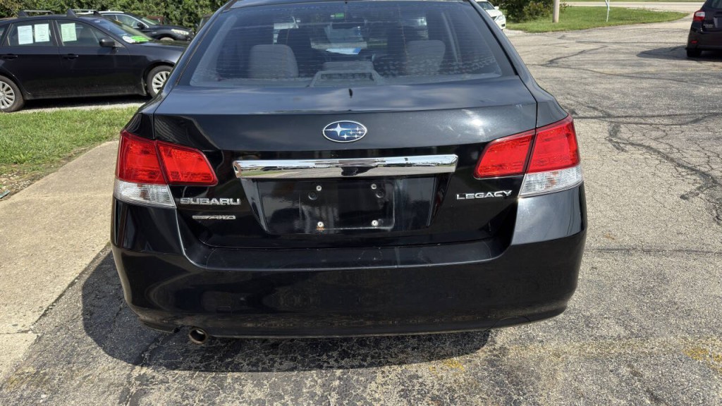 2014 Subaru Legacy Image 6
