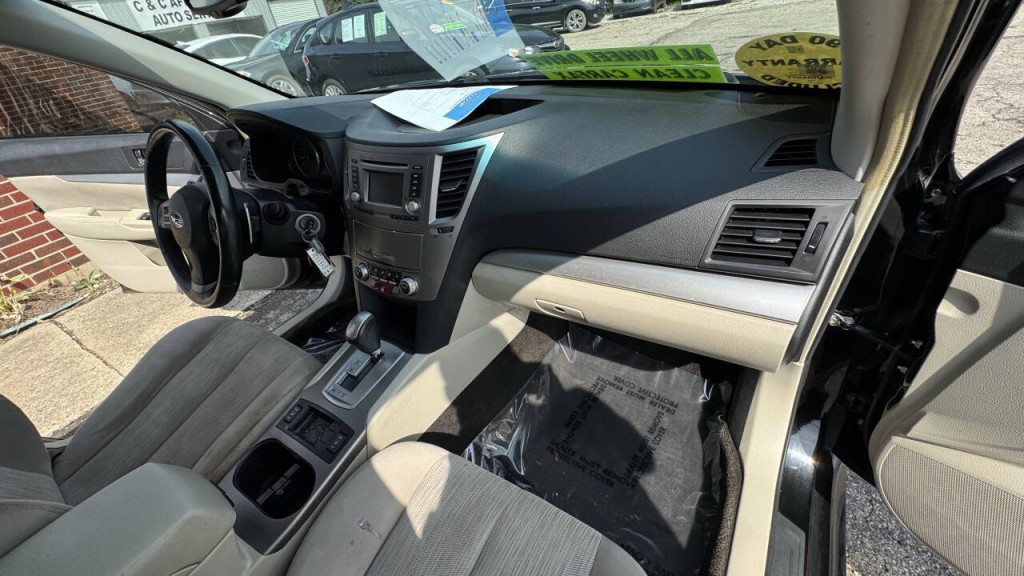 2014 Subaru Legacy Image 13