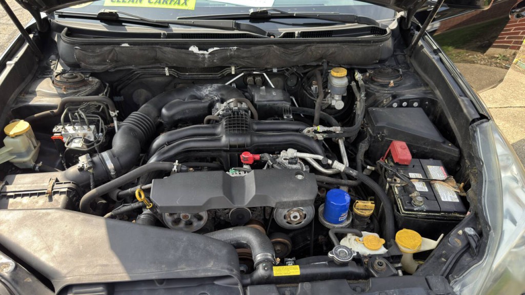 2014 Subaru Legacy Image 14
