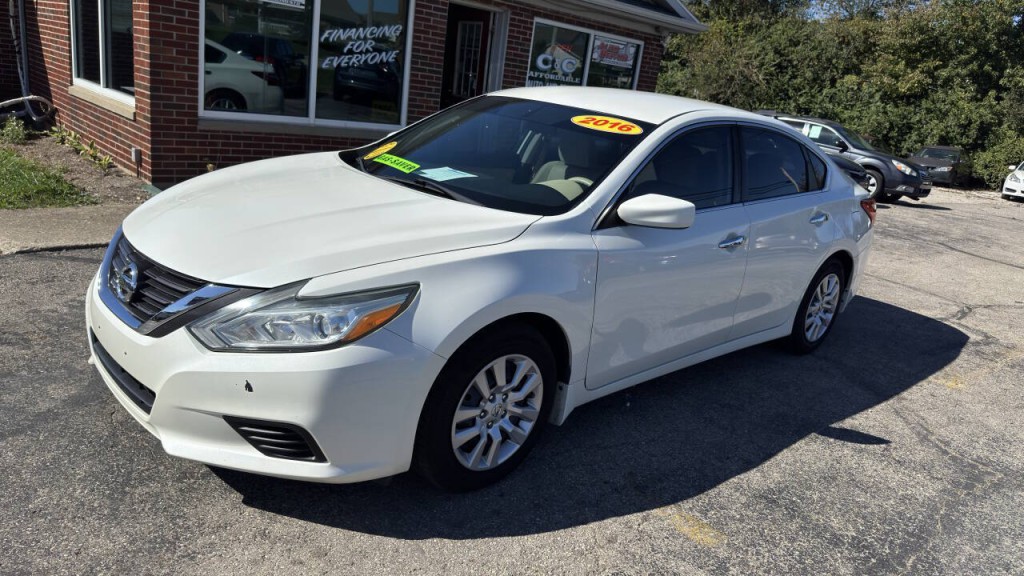 2016 Nissan Altima Image 3