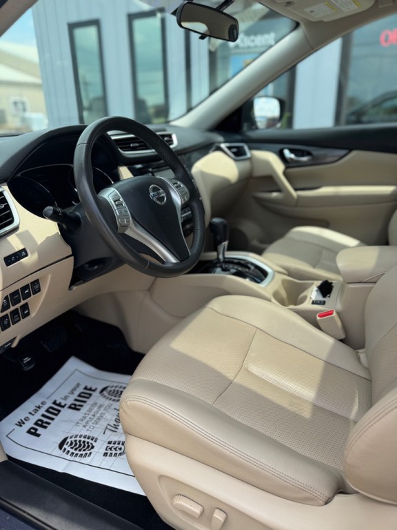 2016 Nissan Rogue Image 9