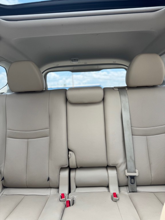 2016 Nissan Rogue Image 15