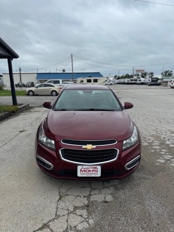 2016 Chevrolet Cruze Image 2
