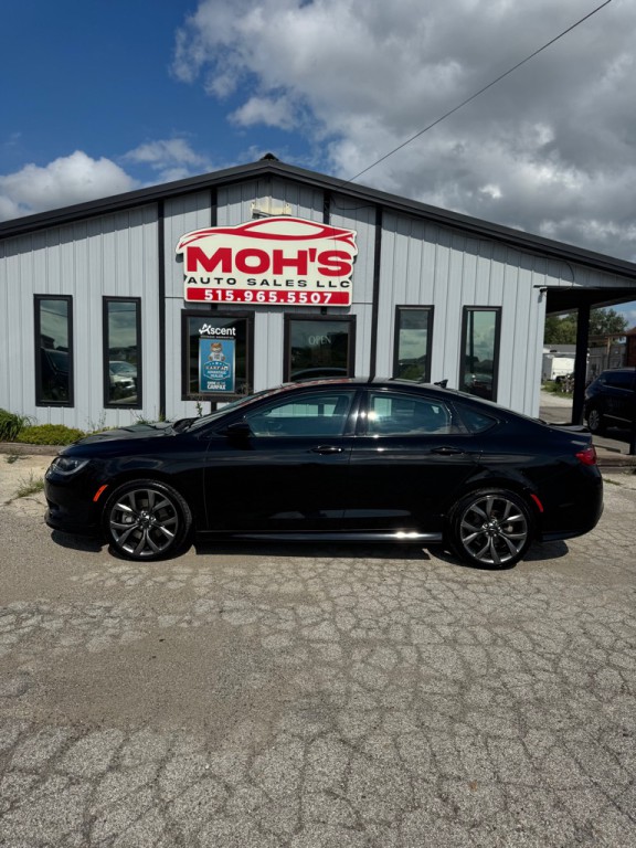 2016 Chrysler 200 Image 7