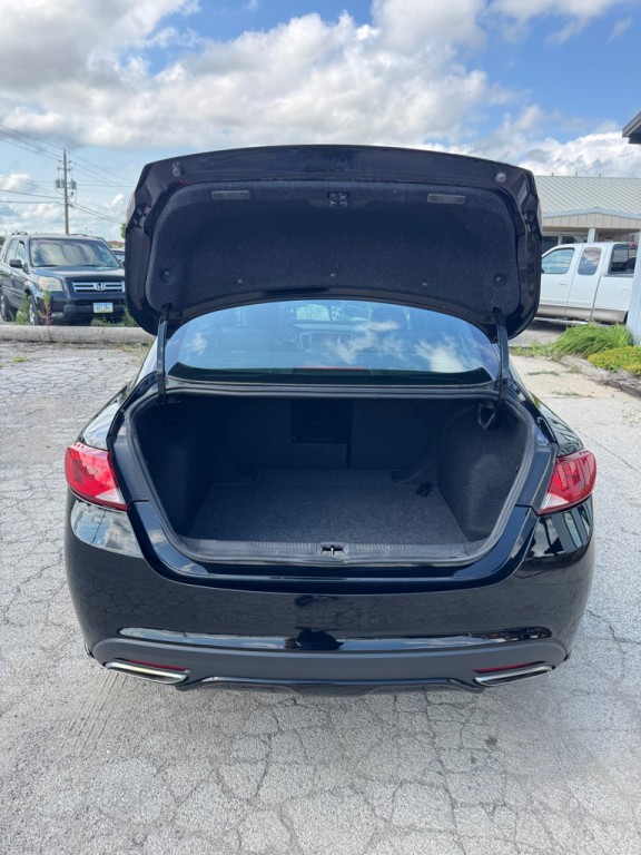 2016 Chrysler 200 Image 19