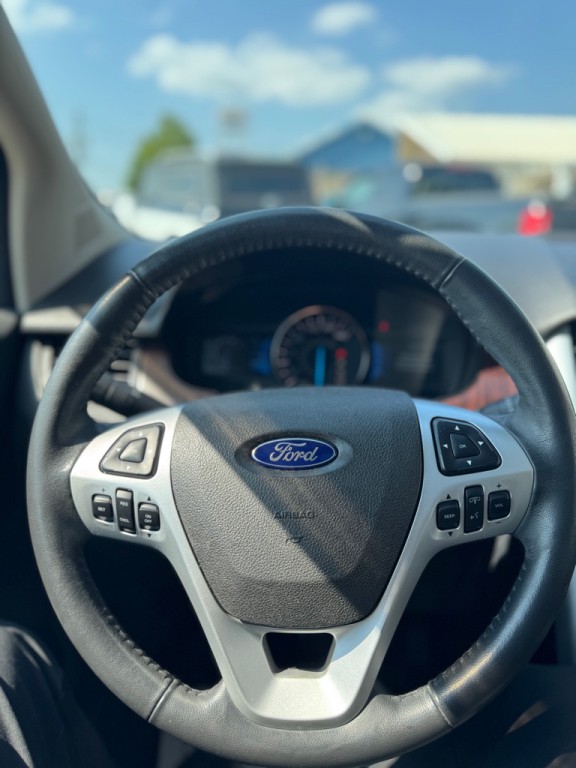 2011 Ford Edge Image 12