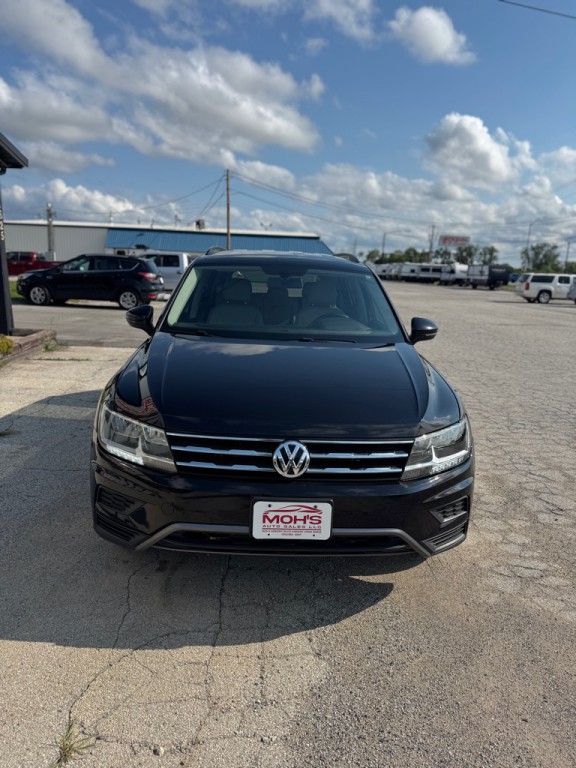 2018 Volkswagen Tiguan Image 2