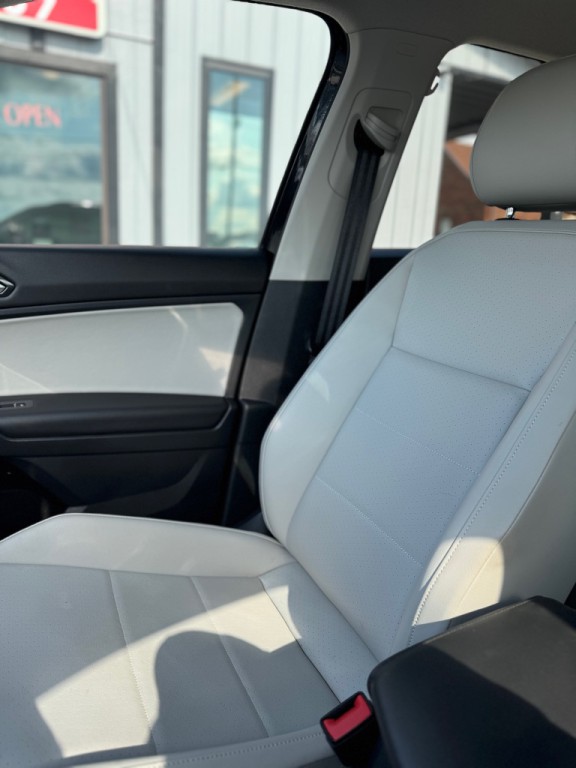 2018 Volkswagen Tiguan Image 15