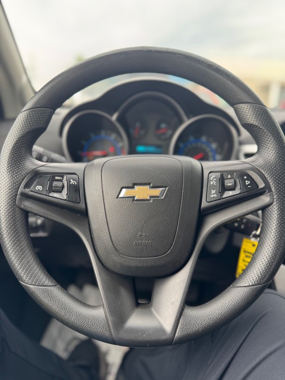 2016 Chevrolet Cruze Image 12