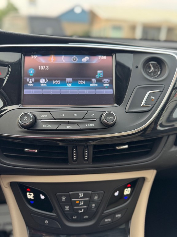 2017 Buick Envision Image 11