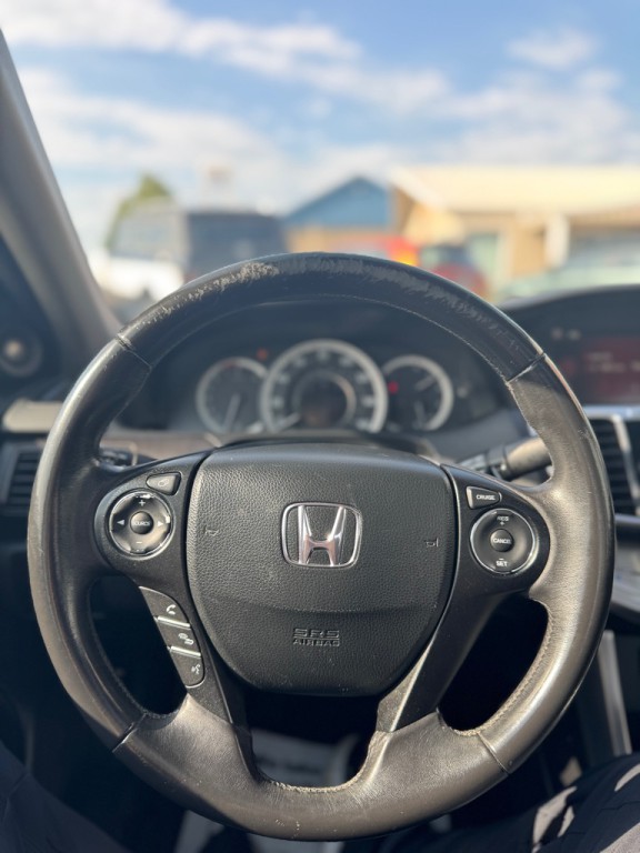 2013 Honda Accord Image 13