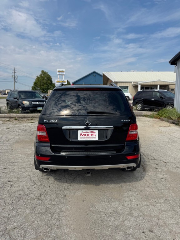 2010 Mercedes-Benz M-Class Image 5