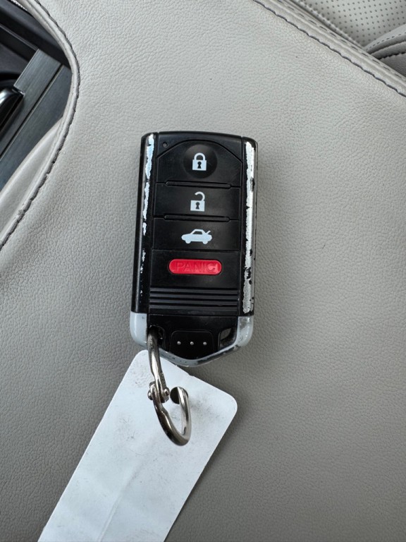 2012 Acura TL Image 18