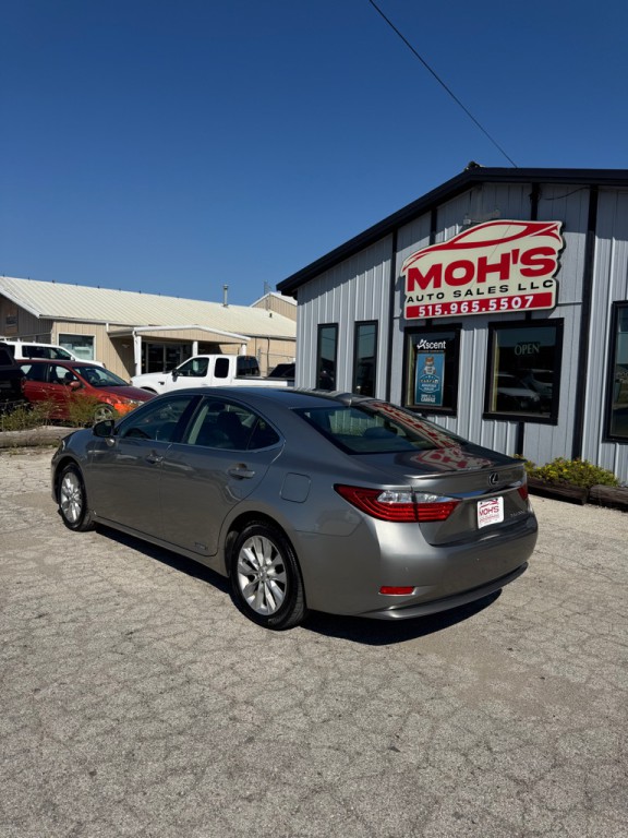 2015 Lexus ES Image 6