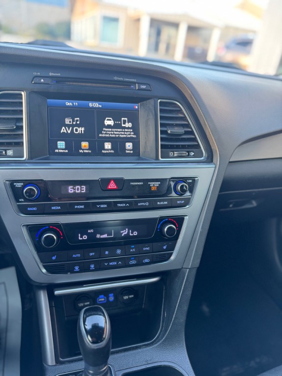 2016 Hyundai Sonata Image 11