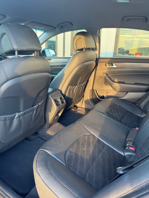 2016 Hyundai Sonata Image 17