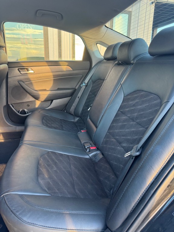 2016 Hyundai Sonata Image 18