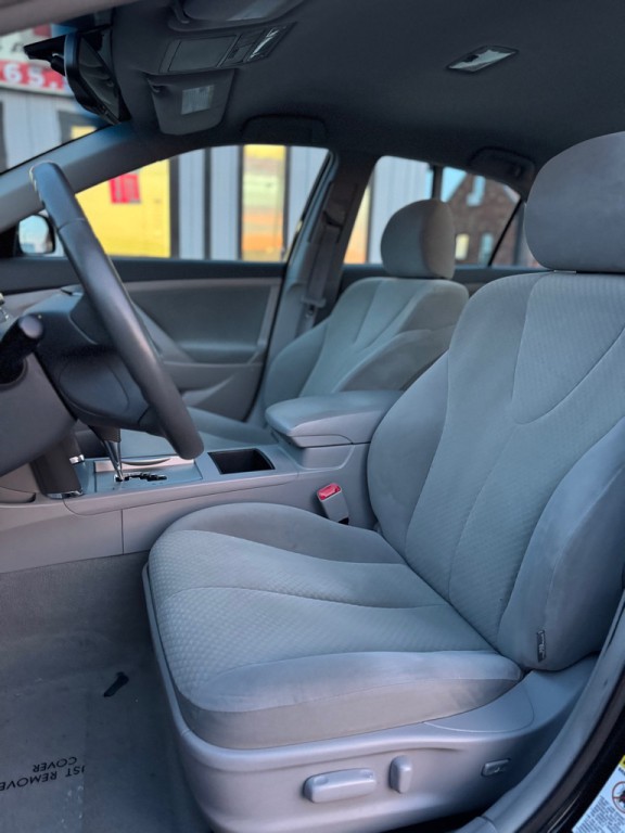 2009 Toyota Camry Image 9