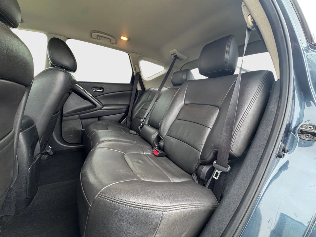 2011 Nissan Murano Image 11