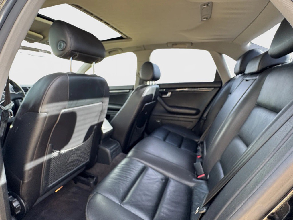 2003 Audi A4 Image 11