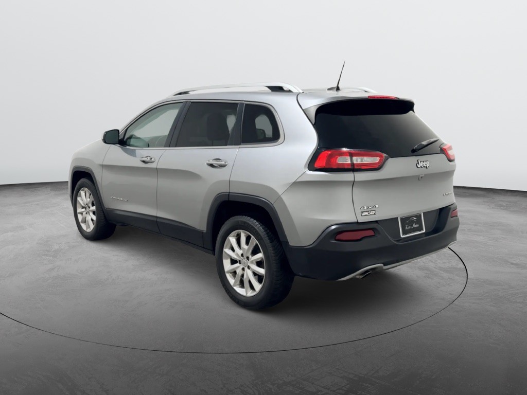 2016 Jeep Cherokee Image 4