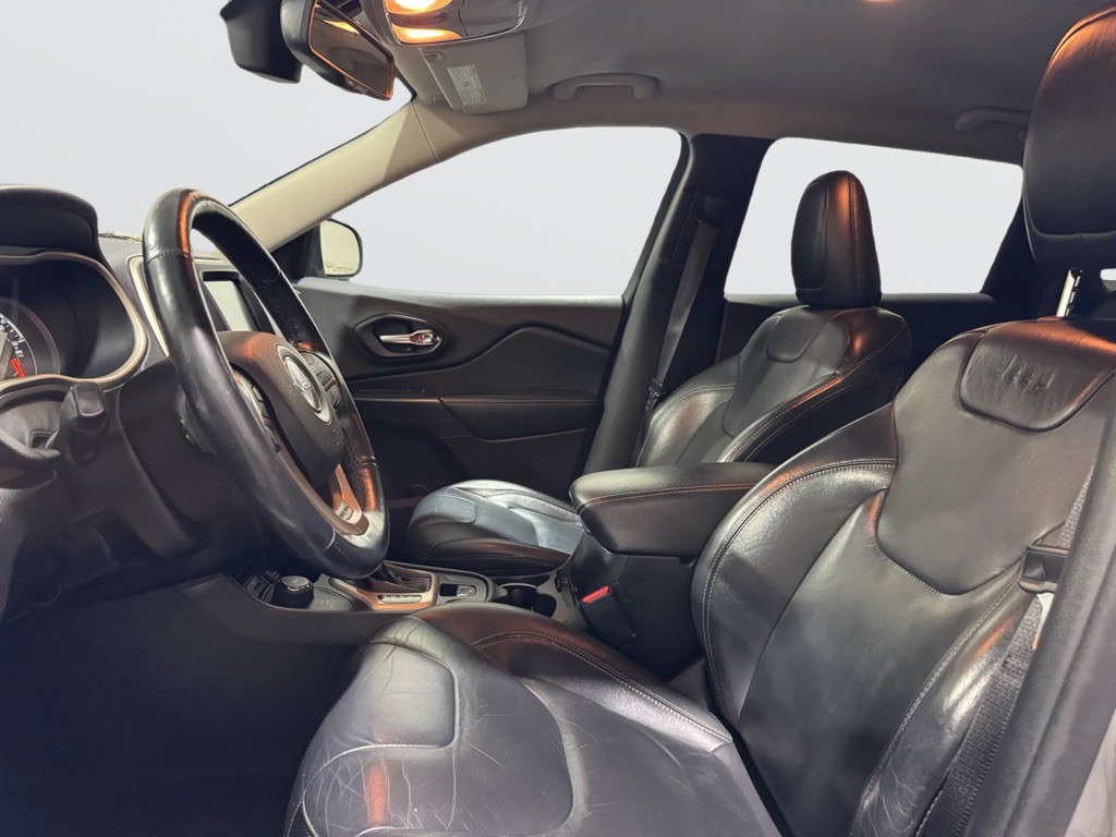 2016 Jeep Cherokee Image 8